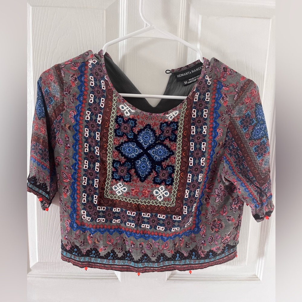 Hemant & Nandita SILK size M paisley cropped short sleeve shirt